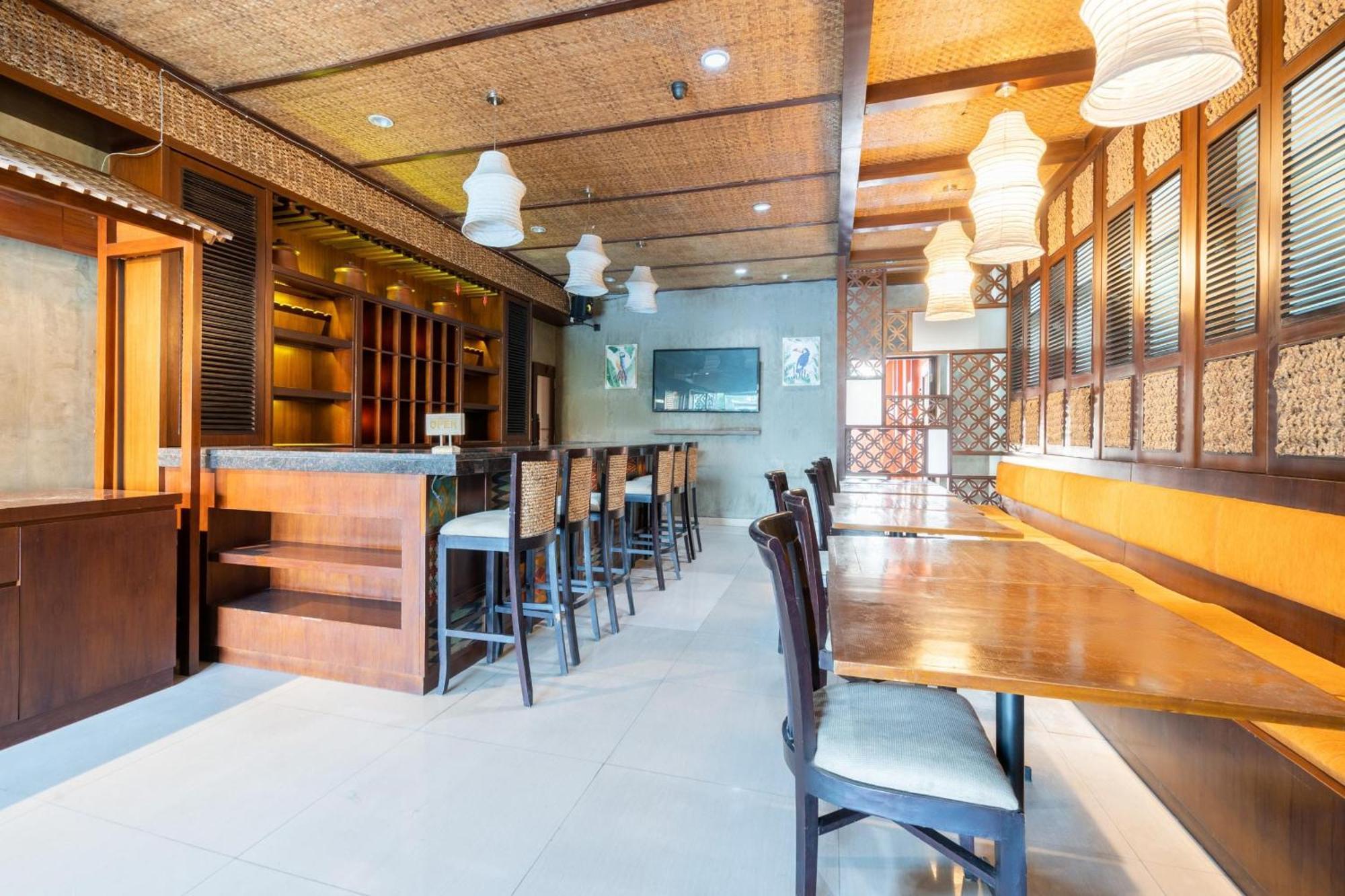 Super Oyo Flagship 91863 Metro House 3* Surabaya